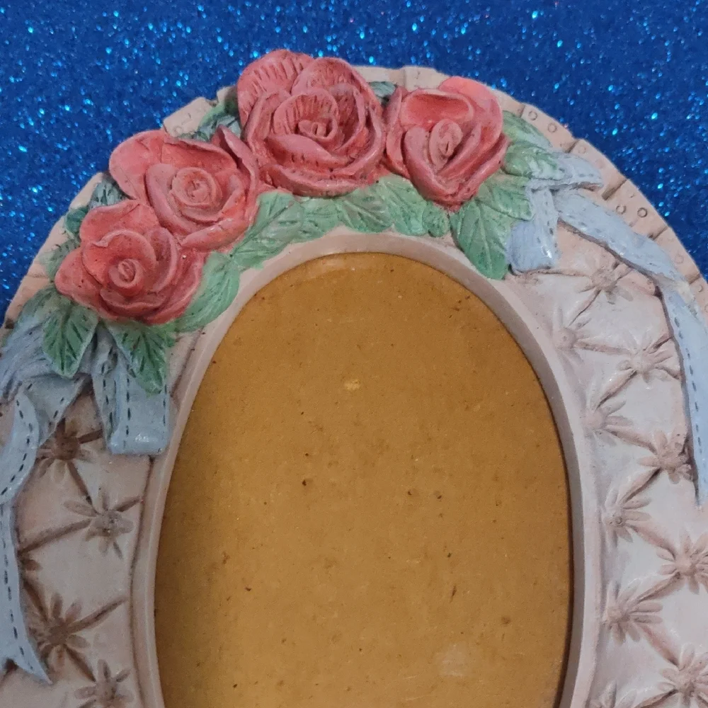 Russ Pink Rose Oval Picture Frame